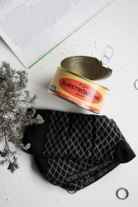 Surströmming konservēto zivju zeķes #navzivju (izmēri 36-40, sieviešu)