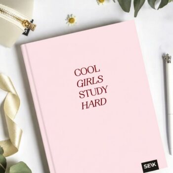 Laimīgais Kalendārs skolas plānotājs 26/27 cool girls study hard