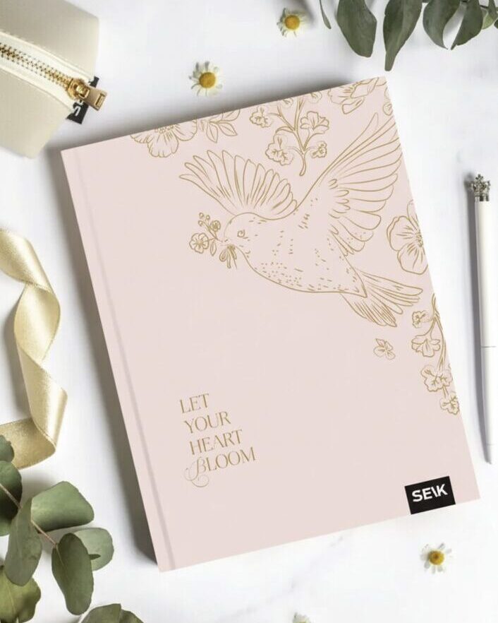 Laimīgā Kalendāra plānotājs 2026 (a5) - let your heart bloom