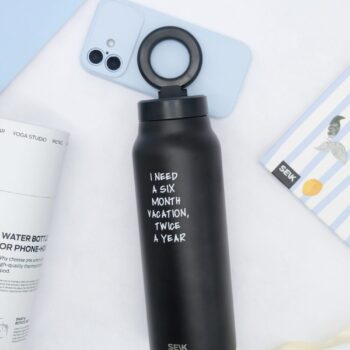 Duālās funkcijas (2-in-1) termopudele ar magnētisko tālruņa turētāju – Atvaļinājums (700 ml)