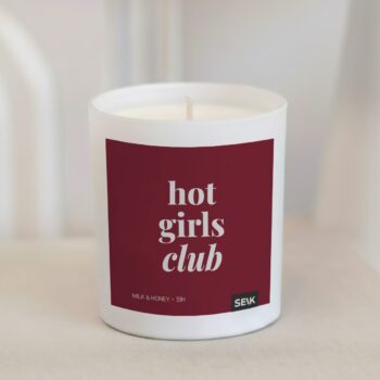 Laimīga svece - hot girls club